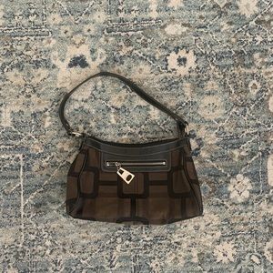 Super cute brown/black 90s purse